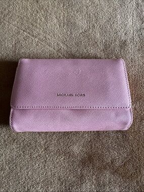 Michael Kors pink clutch